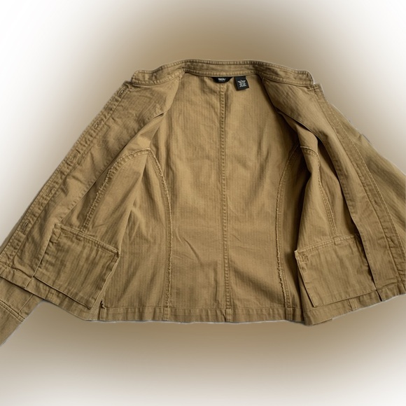 MOSSIMO tan cotton jacket with buttons, large. - Picture 3 of 8